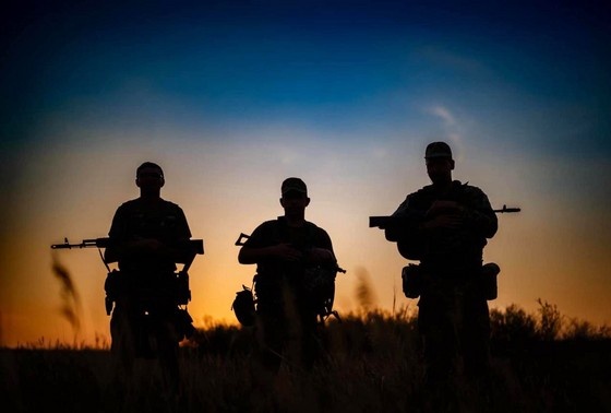    Солдаты ВСУ