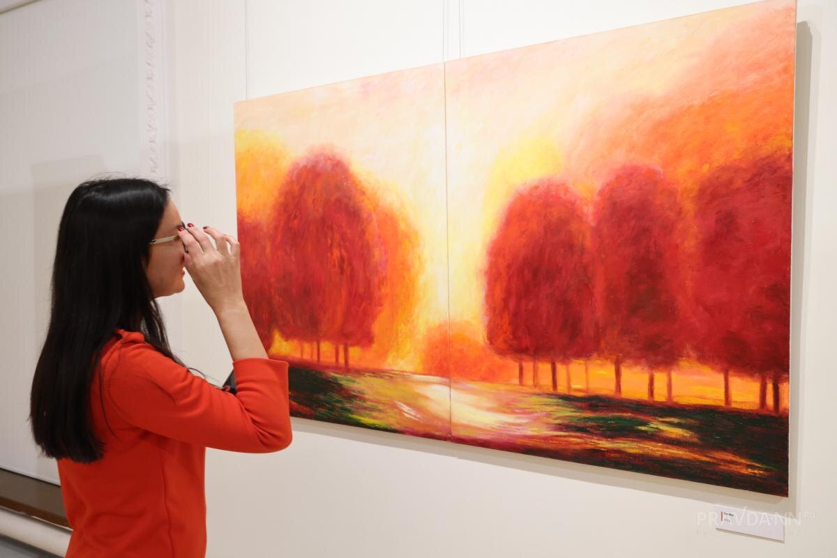    Выставка Галины Каковкиной «Красный вяз» в Нижегородском художественном музее