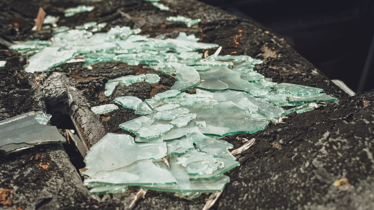 Фото: 1MI. В Белгороде подросток разбил автомат с игрушками