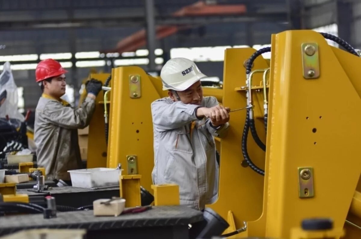    В Китае начали предлагать страховку на случай смерти из-за переработок