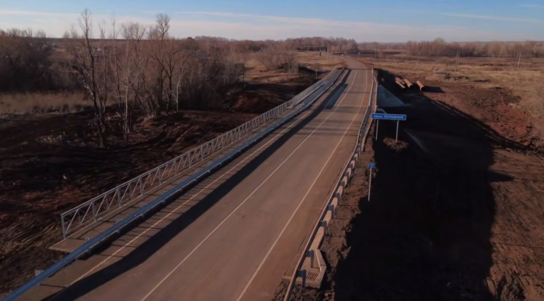    Паслер: Строители завершили реконструкцию моста через овраг Холодный в Оренбургском районе Кристина Просвиркина