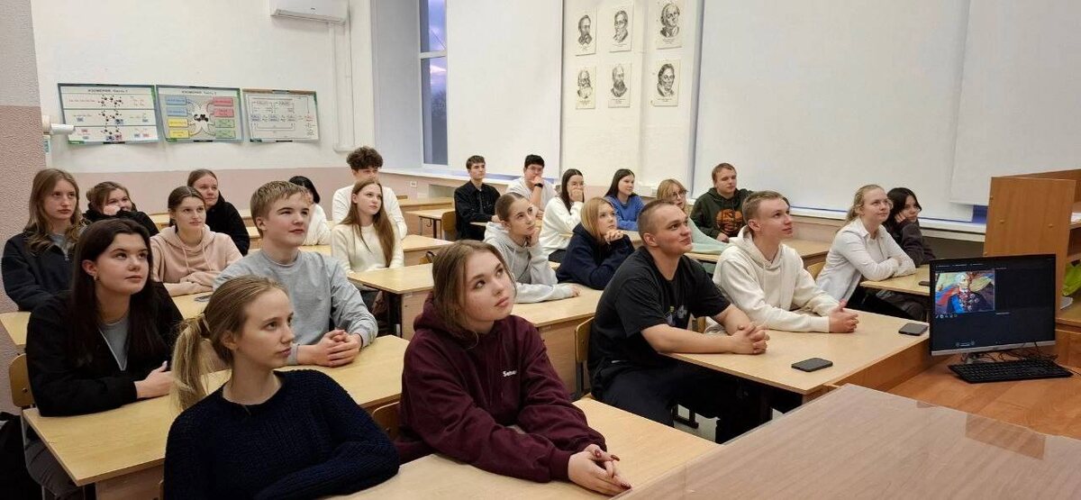 Круглый стол по теме "Суворовские традиции и их актуальность в современных условиях"