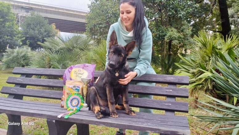    Санта и Алена Цуприкова. Фото: t.me/aeroaer