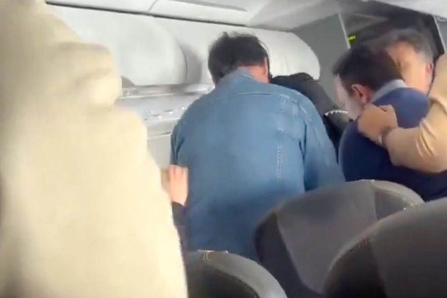    Кадр: издание Ekonomim