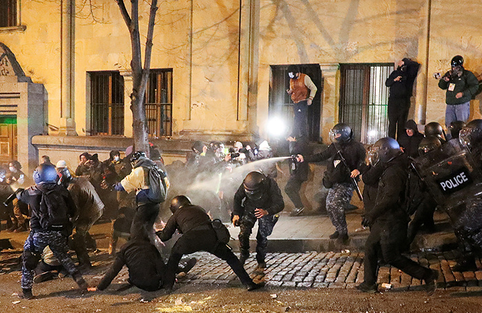    Протесты в Тбилиси.Irakli Gedenidze/Reuters