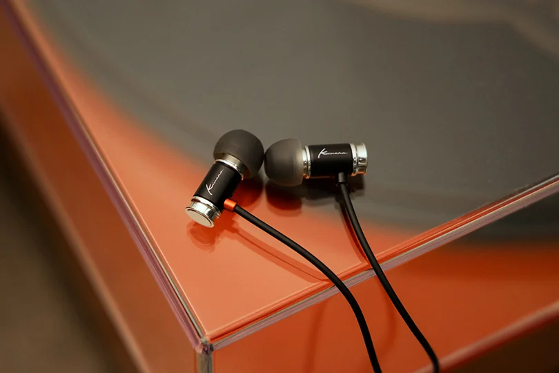 Лучшие внутриканальные наушники в 2025 году