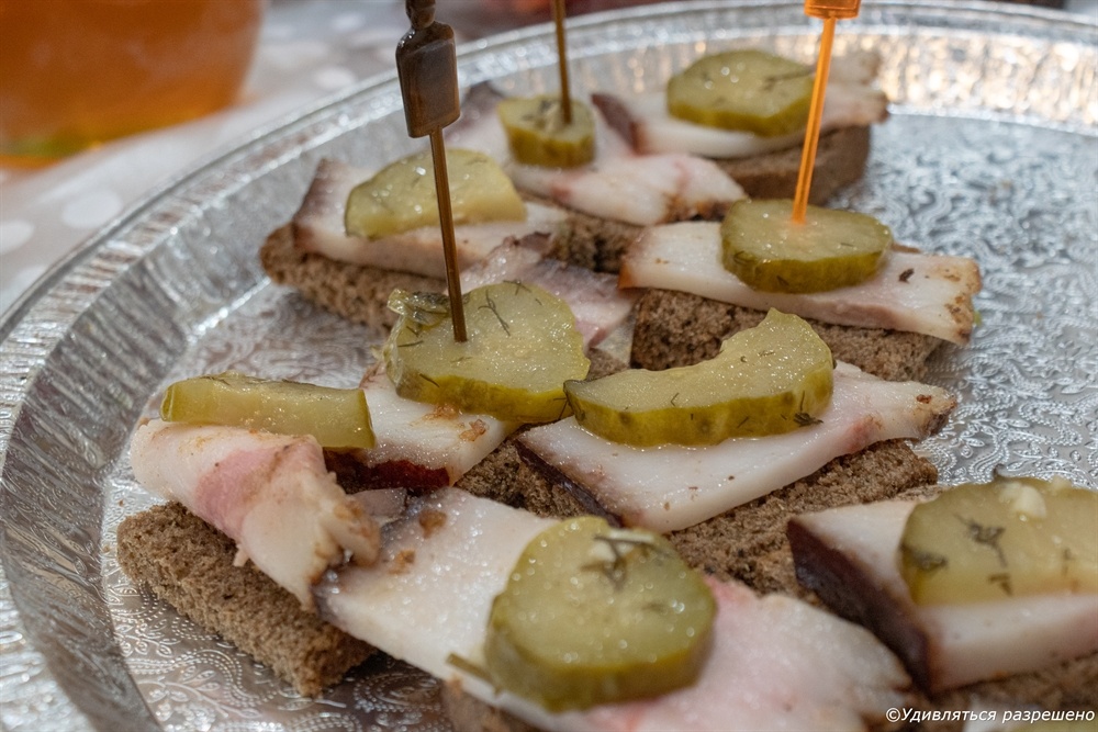 Предлагают отведать