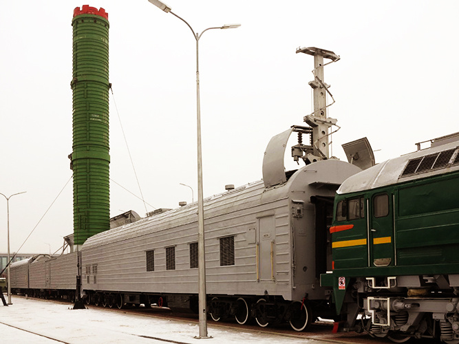 БЖРК «Молодец» в экспозиции музея Октябрьской железной дороги. /фото реставрировано мной, изображение взято из открытых источников/