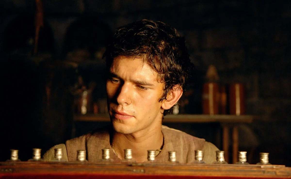 Рис.1. Кадры из фильма " Парфюмер: История одного убийцы". Рисунок взят из открытого источника Яндекс. Картинки.