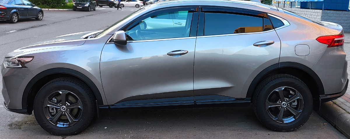 Haval f7x , 1,5 л турбо, передний привод