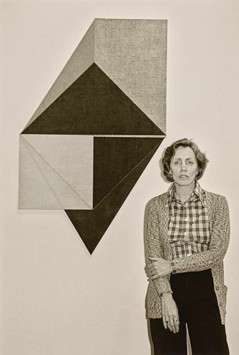 Фотография Джеймса Гамильтона, Vogue, июнь 1977 / © 2025 Доротея Рокберн / Artists Rights Society (ARS), Нью-Йорк