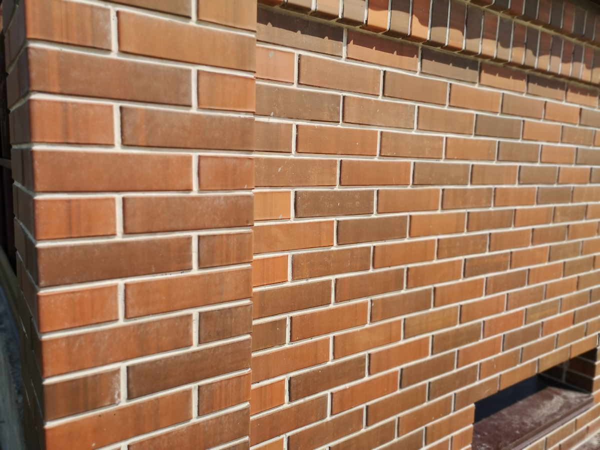 Керамический кирпич