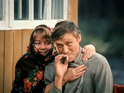 Нина Дорошина и Александр Михайлов. Кадр из фильма «Любовь и голуби».