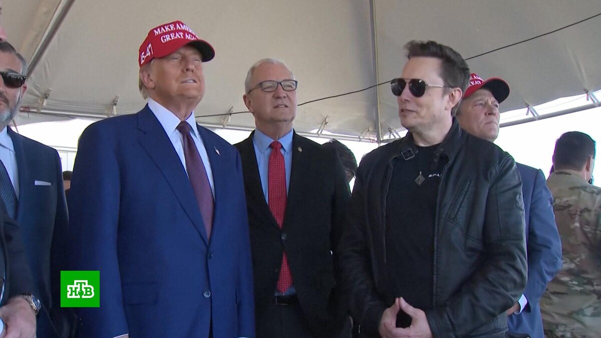    Маск провел для Трампа небольшую экскурсию перед стартом Starship