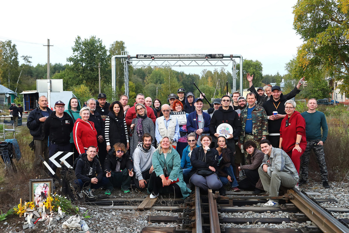 Съёмочная группа сериала  «Пустые города».