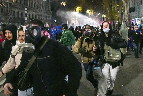    Антиправительственный протест в Тбилиси, Грузия