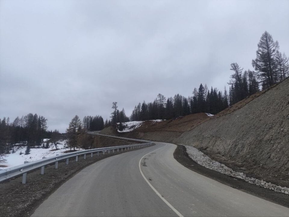    Ремонт трассы на Алтае. Источник: "Горно-Алтайавтодор"