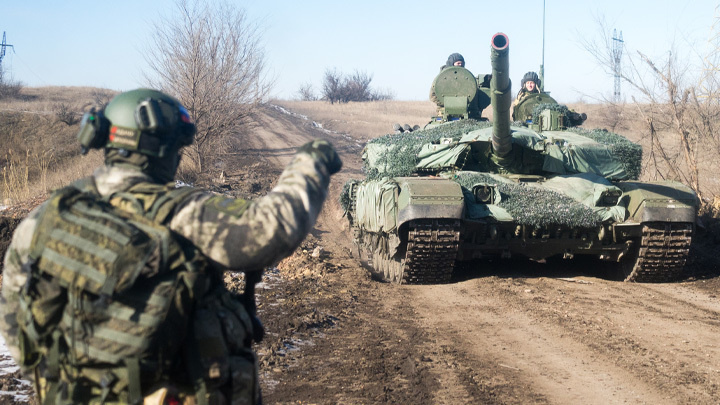    Если посмотреть сейчас на тех, кто воюет - это типичные лишние люди. Отличные люди, лучшие люди России. Способные, толковые, талантливые. Но не нашедшие себя в мирной жизни. Фото: Минообороны России