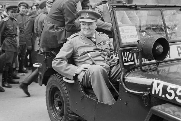 Уинстон Черчилль в Берлине, июль 1945 года / Imperial War Museums/Getty Images   📷