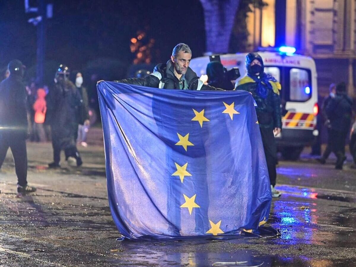    Акция протеста оппозиции в Тбилиси© РИА Новости / Стрингер