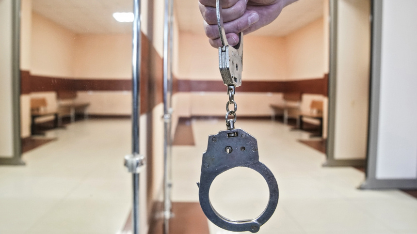    Фото: ИЗВЕСТИЯ/Эдуард Корниенко; СК РФ по Алтайскому краю; 5-tv.ru