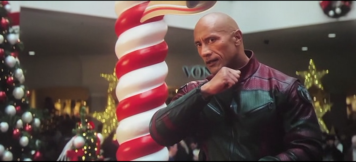 Кадр из фильма "Миссия: Красный"