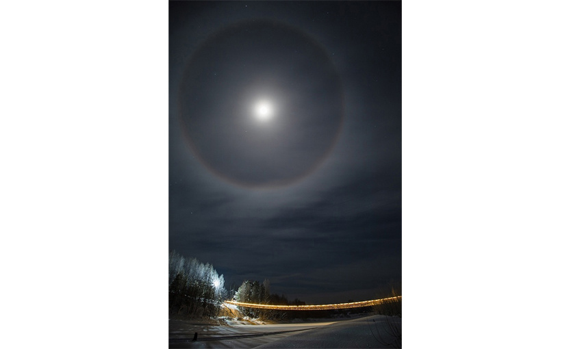   Лунное гало и мост в д. Пумси  https://vk.com/wall-10328056_960424
