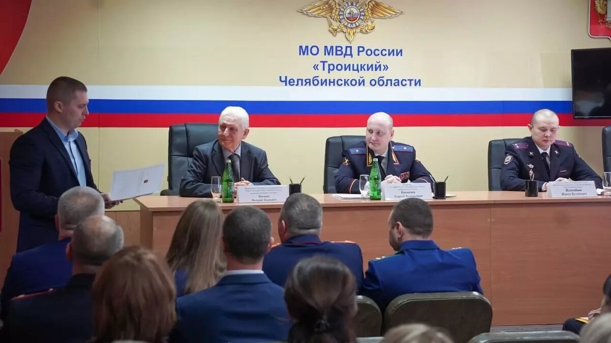     Источник: пресс-служба ГУ МВД России по Челябинской области