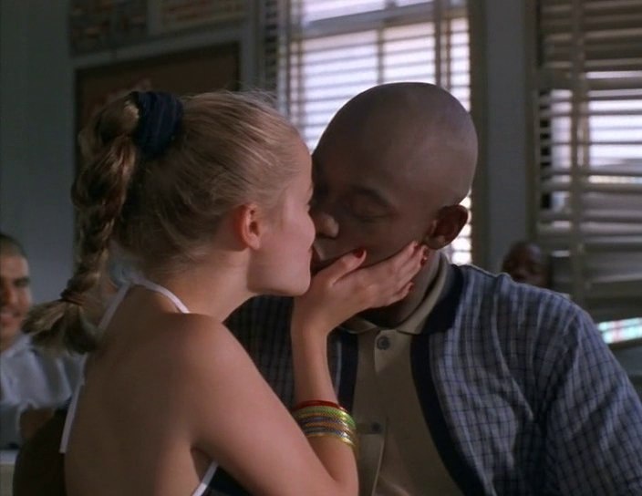 Кадр из фильма "Шоссе" (1996г.)