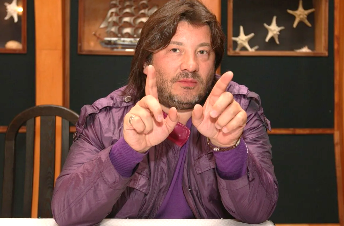 на фото Александр Шульгин