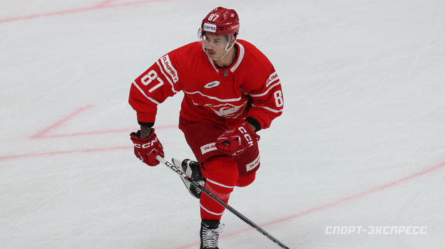    Николай Голдобин (ХК «Спартак»).Александр Федоров