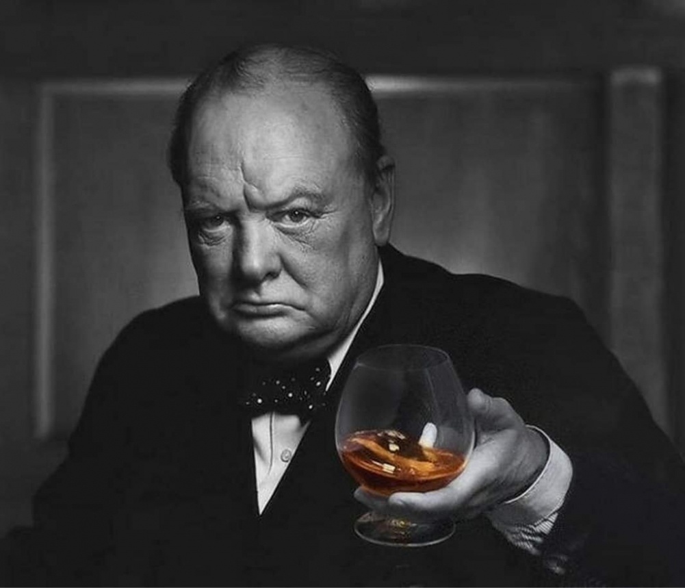 Автор: https://steamuserimages-a.akamaihd.net/ugc/2292960083585943693/F5A00D3BC194146198D48F0B3A02F99112E04361/