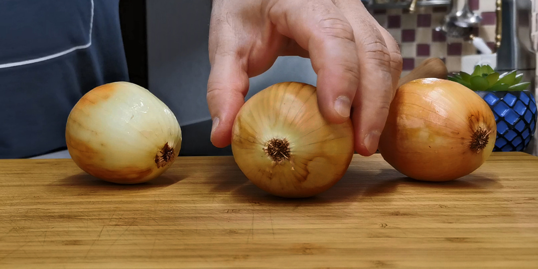 Гости замирают от восторга, а я секрет не раскрываю. Ведь этой вкусноте нет равных по простоте готовки. Самая крутая закуска на Новый год!