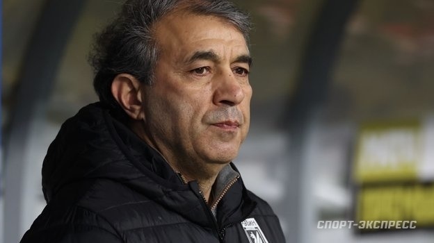    Рашид Рахимов, главный тренер ФК «Рубин».Александр Федоров