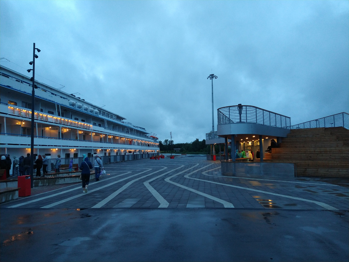 Пристань для круизных теплоходов