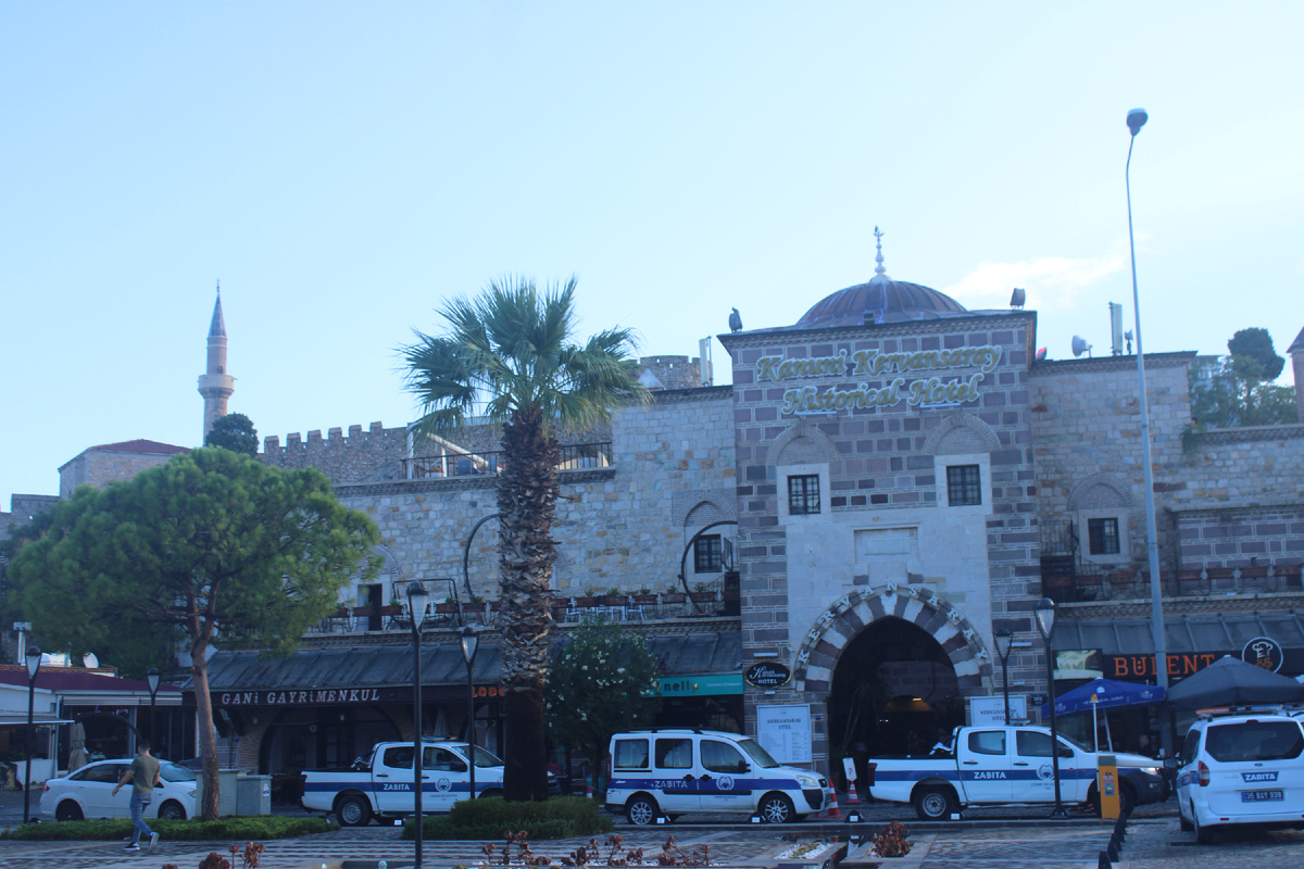 Это вид с набережной: ни об чем