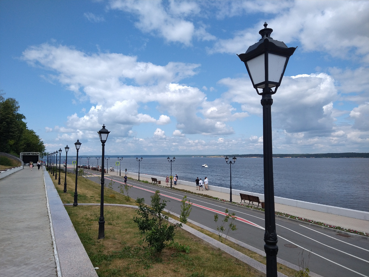 Московская набережная