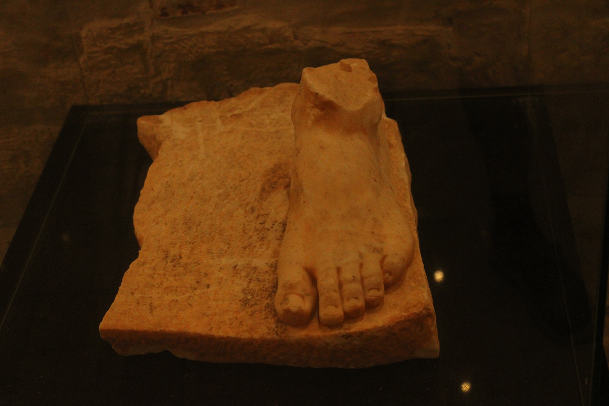 Нога в искусстве! Супер! В Шемякинском центре на эту тему была целая выставка