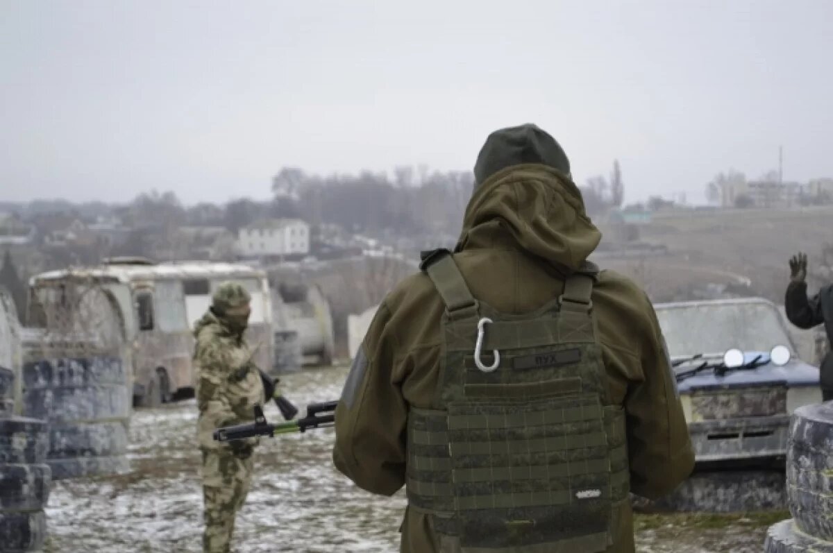    Гладков сообщил о состоянии потерявшего ногу при обстреле бойца самообороны