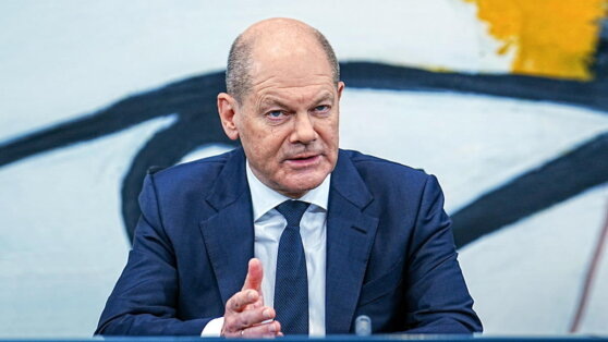    Шольц призвал убрать "игру в русскую рулетку" из политики ФРГ по Украине Алина Городниченко