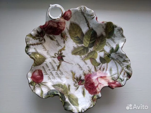 тарелка в отличном состоянии