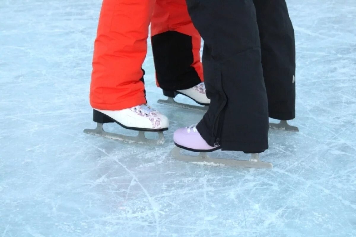    На самом большом катке «Сердце Тюмени» в день открытия отключили свет