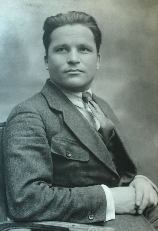 Сергей Миронович КИРОВ (1886-1934)