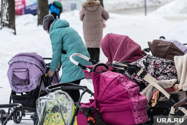 Размер пособия по беременности и родам зависит от срока отпуска
Фото: Илья Московец © URA.RU