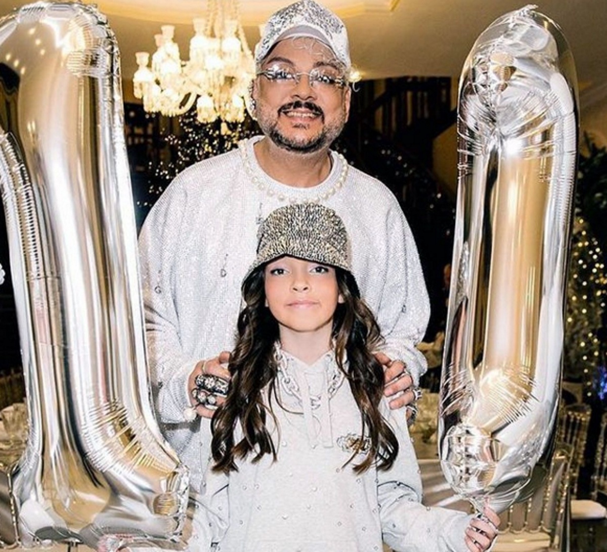 Филипп Киркоров с дочкой Аллой-Викторией. Фото: соцсети