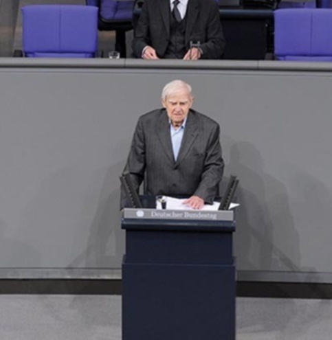 Выступление Гранина перед членами Бундестага