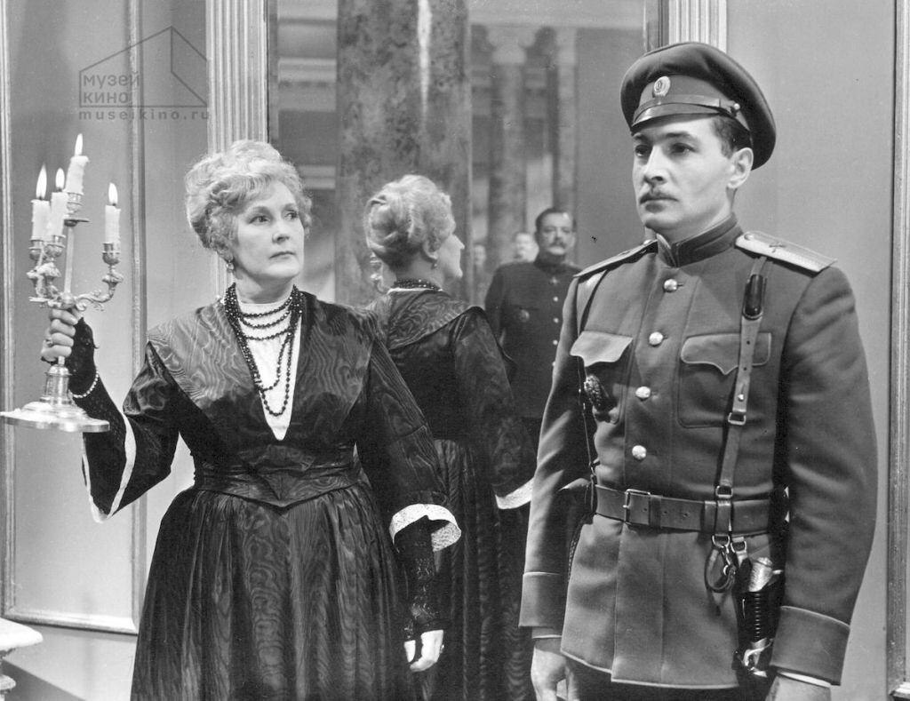 Штирлиц еще не тот.