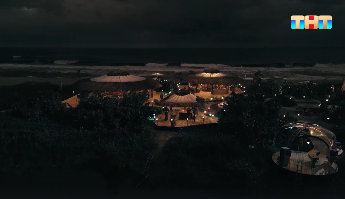 Кадр из шоу "Звезды в джунглях" 01.12.24