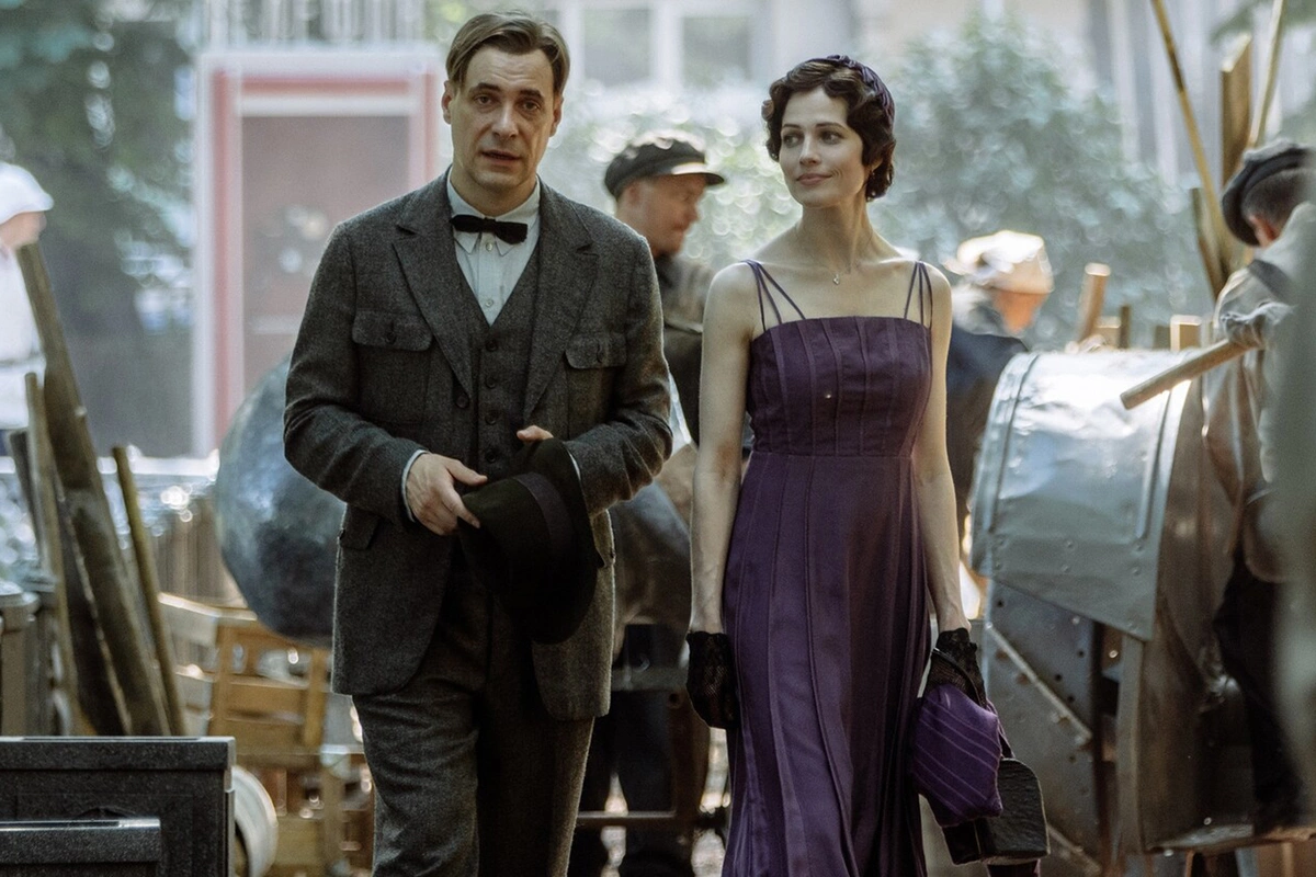 Писатель и его подруга