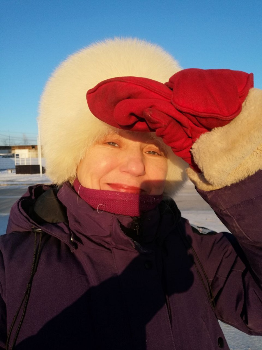 Галина Валерьевна Попова, антикризисный адвайзер, маркетолог, ароматерапевт-массажист.